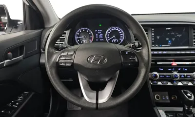 Hyundai Avante 2019, 76607 км, за 8190.86 USD - фото 13