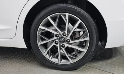 Hyundai Avante 2019, 76607 км, за 8190.86 USD - фото 21