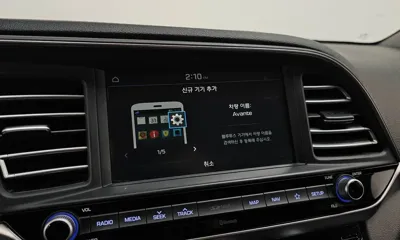 Hyundai Avante 2019, 76607 км, за 8190.86 USD - фото 28