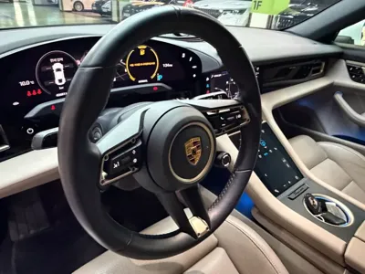 Porsche Taycan 2021, 42640 км, за 61446.97 USD - фото 8