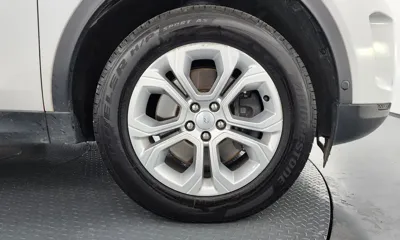 Land Rover Discovery Sport 2021, 89354 км, за 16574.59 USD