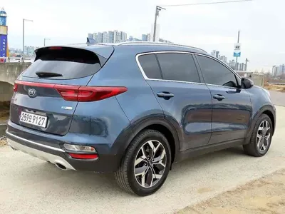 Kia Sportage 2020, 88953 км, за 10496.26 USD