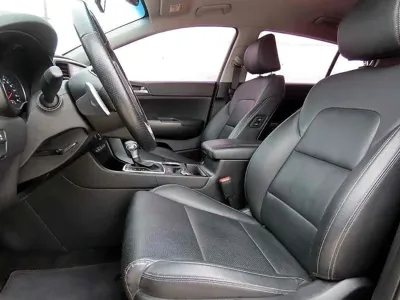 Kia Sportage 2020, 88953 км, за 10496.26 USD