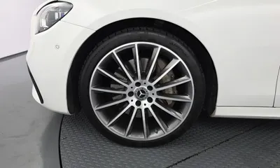 Mercedes-Benz E-Class 2021, 53042 км, за 25721.16 USD