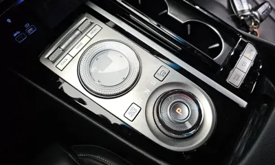 Genesis G80 2021, 120298 км, за 19869.72 USD - фото 9