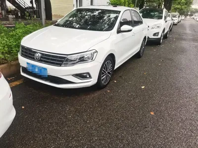 Volkswagen Jetta · 2018 год
