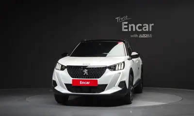 Peugeot 2008 2023, 31282 км, за 11583.52 USD