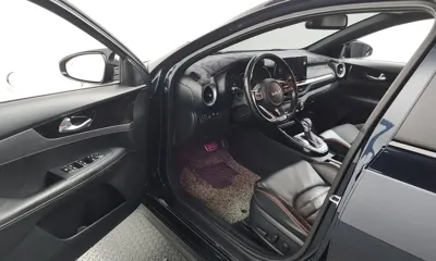 Kia K3 2022, 145222 км, за 9124.33 USD - фото 10