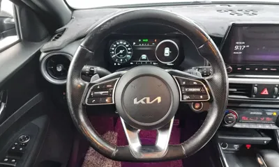 Kia K3 2022, 145222 км, за 9124.33 USD - фото 14