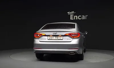 Hyundai Sonata 2015, 99503 км, за 3603.78 USD