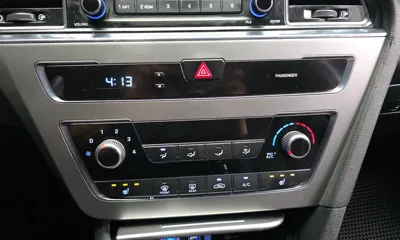 Hyundai Sonata 2015, 99503 км, за 3603.78 USD - фото 15