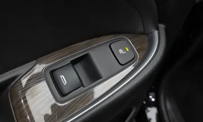 ChevroletGMDaewoo Malibu 2019, 172052 км, за 3876.27 USD - фото 19