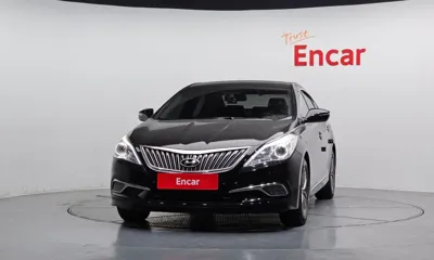 Hyundai Grandeur 2015, 156062 км, за 2808.06 USD