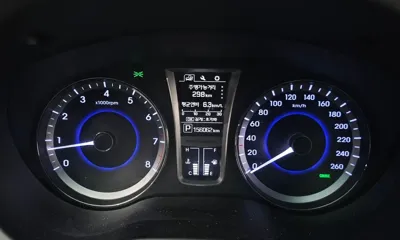 Hyundai Grandeur 2015, 156062 км, за 2808.06 USD - фото 8