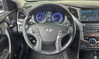 Hyundai Grandeur 2015, 156062 км, за 2808.06 USD - фото 13