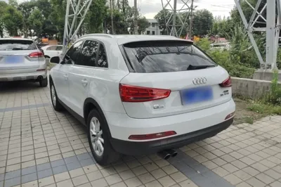 Audi Q3 2015, 73500 км, за 9192 USD