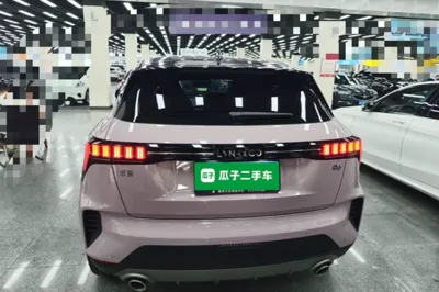 Lynk & Co 06 2023, 17800 км, за 12668 USD