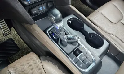 Hyundai Santafe 2020, 111342 км, за 12884.04 USD - фото 9