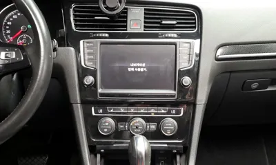 Volkswagen Golf 2014, 62529 км, за 5978.41 USD - фото 13