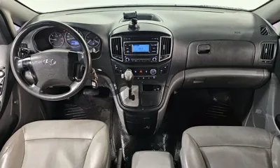 Hyundai Starex 2017, 118556 км, за 6892.48 USD - фото 7