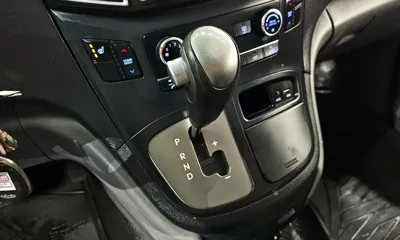 Hyundai Starex 2017, 118556 км, за 6892.48 USD - фото 9