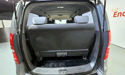 Hyundai Starex 2017, 118556 км, за 6892.48 USD - фото 20