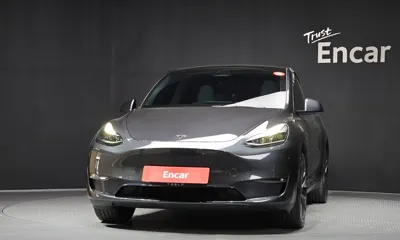 Tesla Model Y 2024, 44593 км, за 31203.27 USD - фото 3