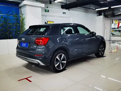 Audi Q2L e-tron 2021, 60100 км, за 8337.09 USD