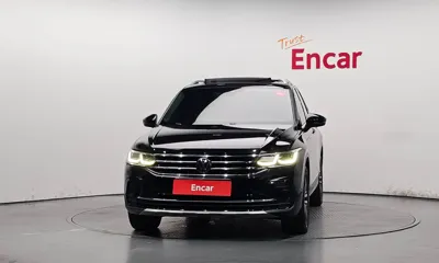 Volkswagen Tiguan 2022, 71362 км, за 29473.55 USD