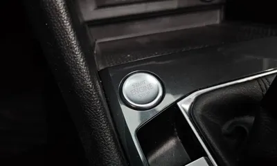 Volkswagen Tiguan 2022, 71362 км, за 29250.83 USD - фото 27