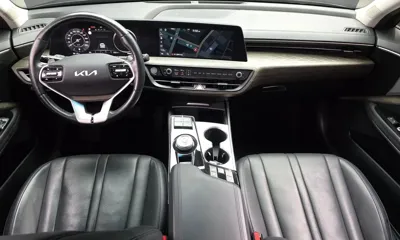 Kia K8