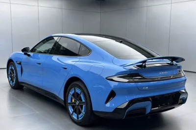Xiaomi Auto SU7 2026, 100 км, за 42857 USD