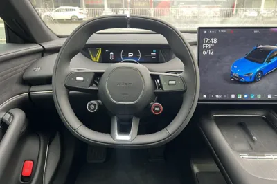 Xiaomi Auto SU7 2026, 100 км, за 42857 USD - фото 11