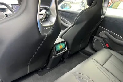Xiaomi Auto SU7 2026, 100 км, за 42857 USD - фото 17