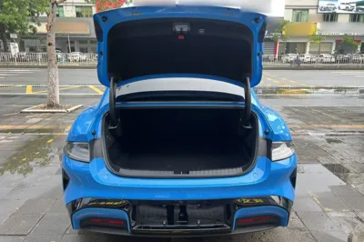 Xiaomi Auto SU7 2026, 100 км, за 42857 USD - фото 19