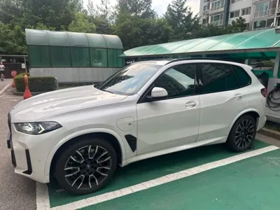 BMW X5 2025, 17000 км, за 49730.87 USD