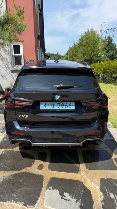 BMW iX3 2024, 43500 км, за 37767.78 USD