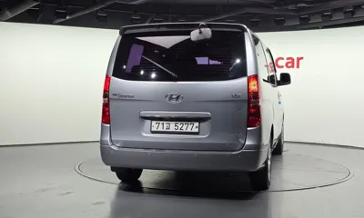 Hyundai Starex 2019, 144957 км, за 8861.76 USD