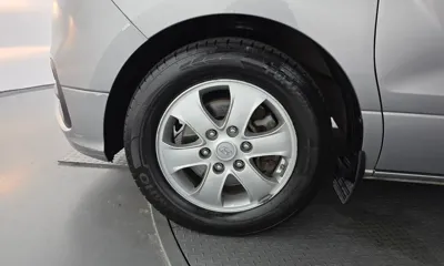 Hyundai Starex 2019, 144957 км, за 8861.76 USD