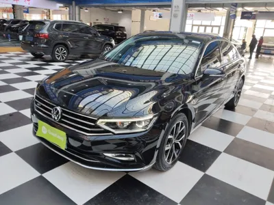 Volkswagen Magotan · 2020 год