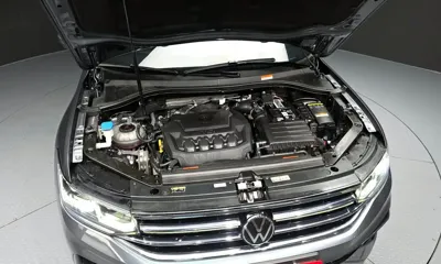 Volkswagen Tiguan 2023, 56236 км, за 17979.52 USD - фото 6
