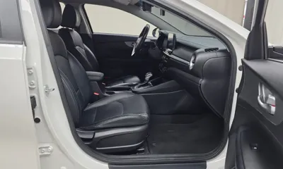 Kia K3 2021, 88427 км, за 8205.33 USD - фото 11