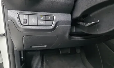 Kia K3 2021, 88427 км, за 8205.33 USD - фото 19