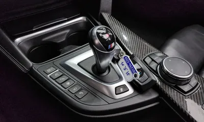 BMW M4 2016, 104001 км, за 26191.41 USD - фото 9