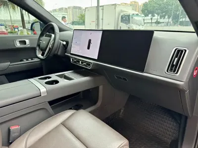 Li Auto Li L9 2023, 74300 км, за 35019.92 USD - фото 12