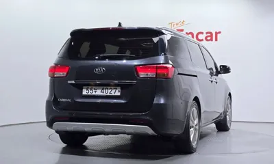 Kia Canival 2016, 181971 км, за 6498.83 USD