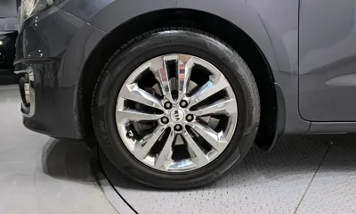 Kia Canival 2016, 181971 км, за 6498.83 USD