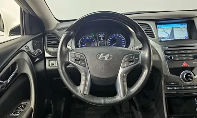 Hyundai Grandeur 2015, 146809 км, за 3744.09 USD - фото 13