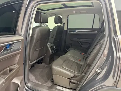 Volkswagen Teramont 2017, 91000 км, за 13213.4 USD - фото 7