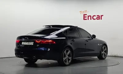 Jaguar XF 2017, 69627 км, за 12890.01 USD